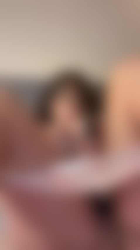 caught on fucking top getting it really deeepppp with my leg... by inocentekitty