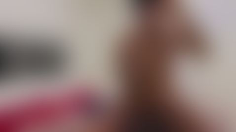 Jugando con un consolador de 25cm. Me folla, lo follo, lo ma... by lahot69